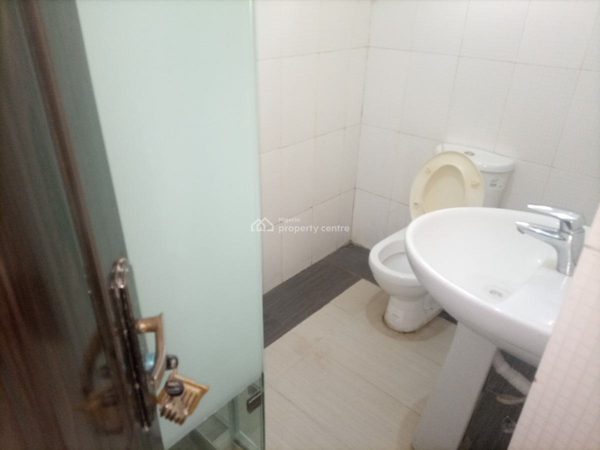 Sharp 4-bedroom Detached Duplex with 1 Bedroom Bq(pay N Move in), Gwarinpa Extension, After 6th Avenue, Gwarinpa, Abuja, Detached Duplex for Rent