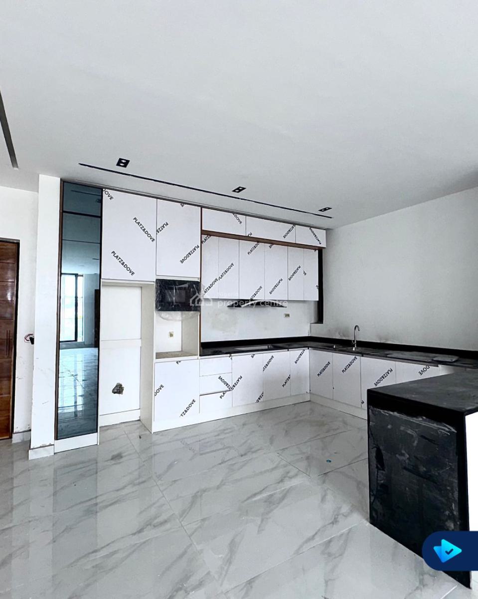Nicely Built Built 2 Bedrooms Apartment, Victoria Island (vi), Lagos, Block of Flats for Sale