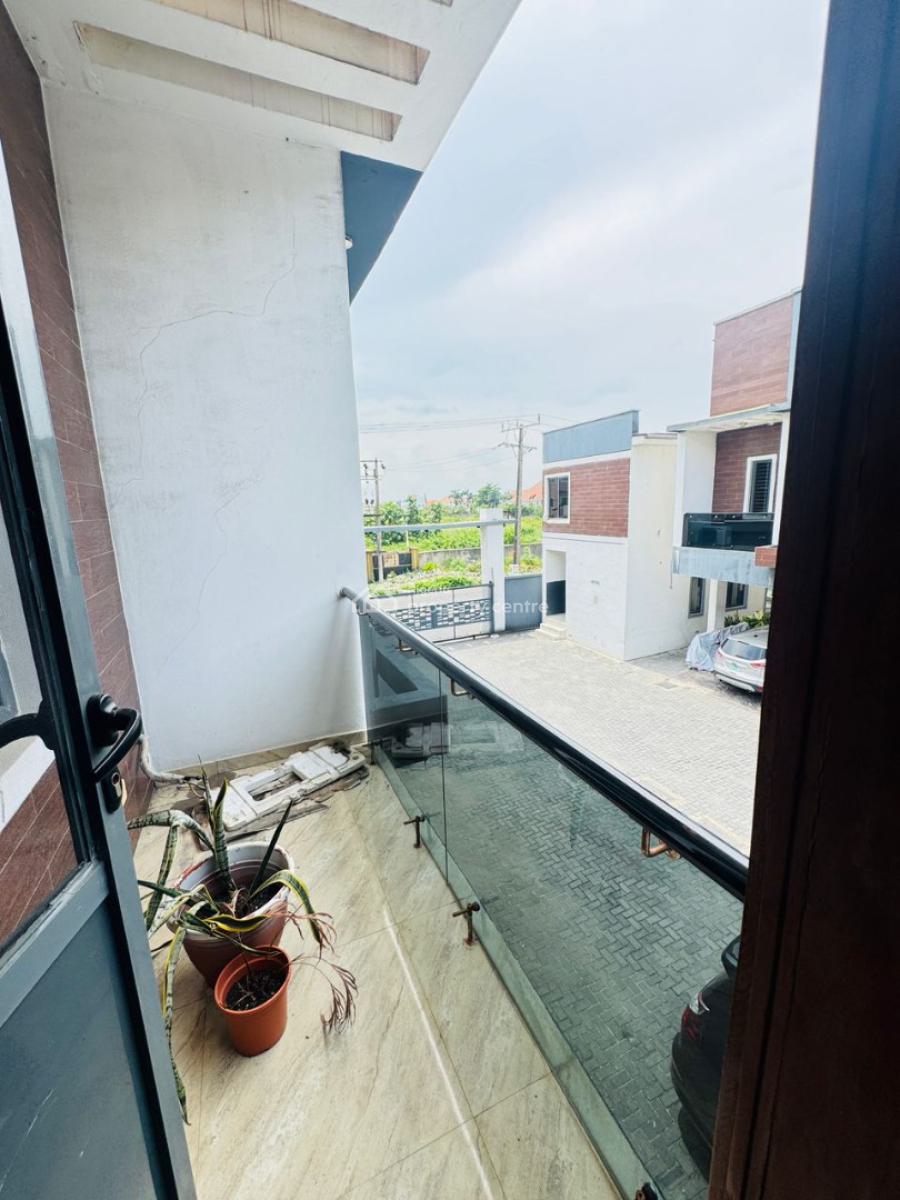 *well Built Fully Serviced Four Bedroom Terrace House *  Location Ik, Ikate Lekki, Lekki Phase 1, Lekki, Lagos, Terraced Duplex for Rent
