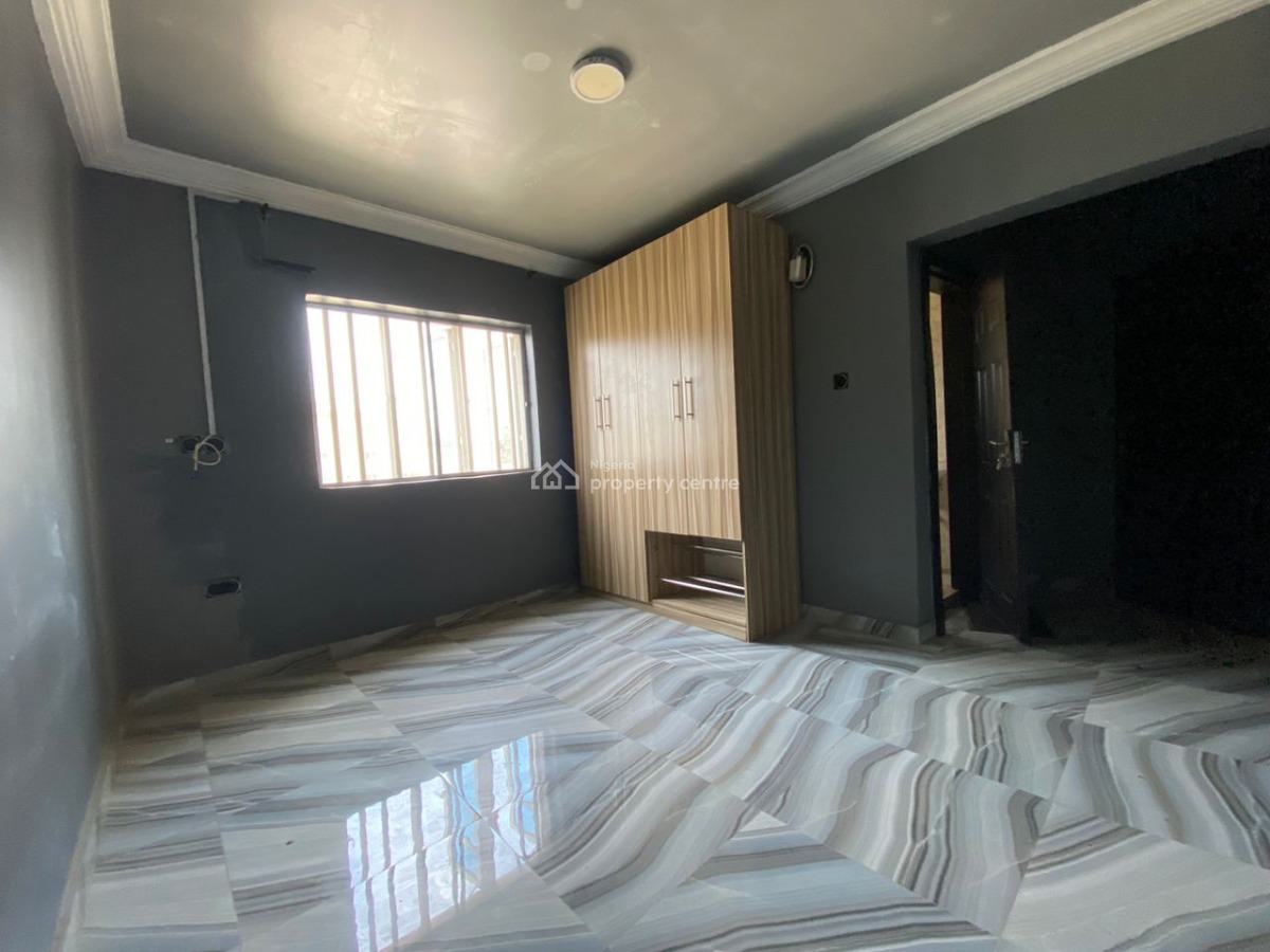 Spacious and Lovely 3 Bedroom Flat, Omole Phase 2, Ikeja, Lagos, Flat / Apartment for Rent