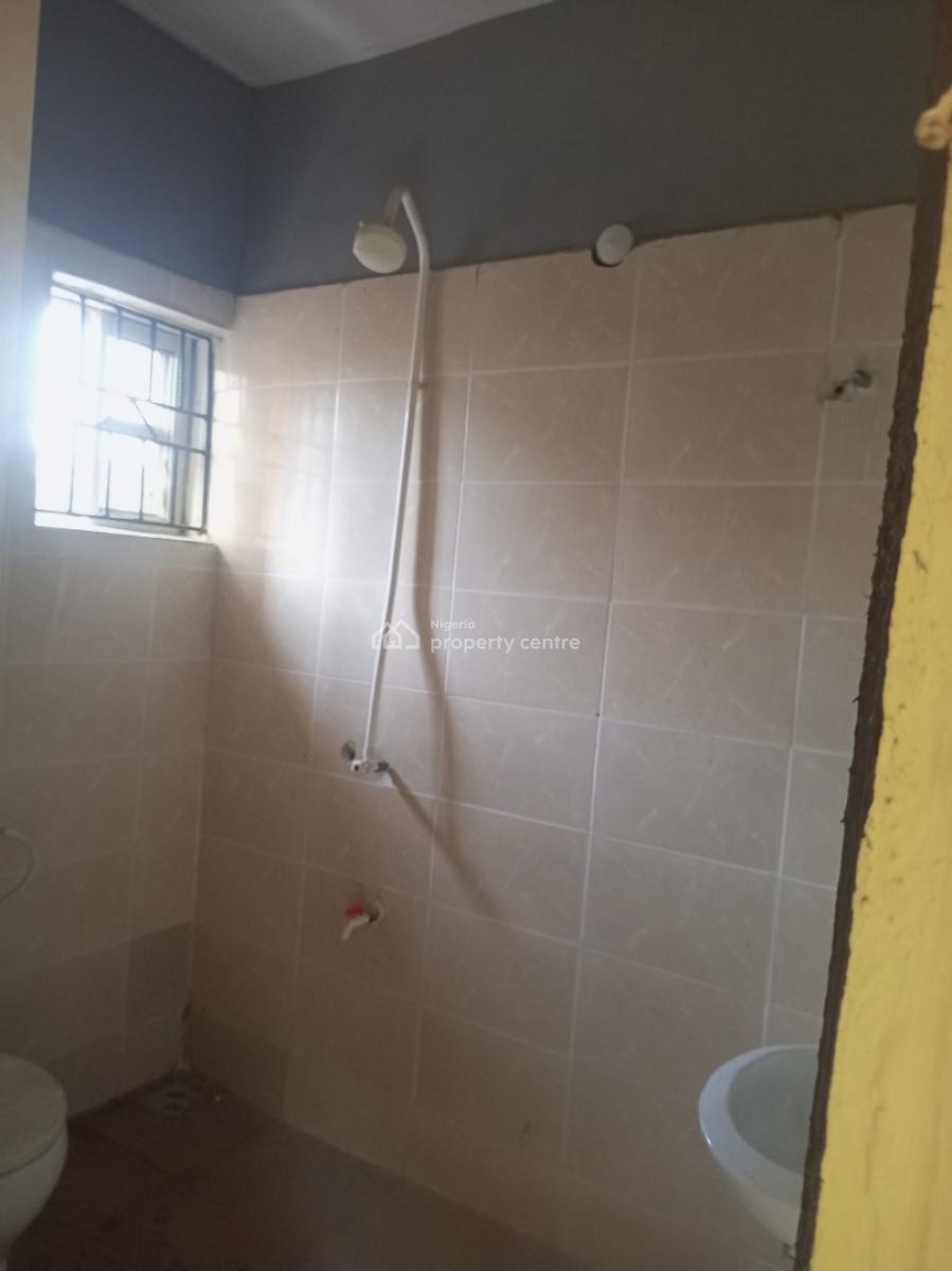 Newly Built 3 Bedroom, Bucknor Estate, Isolo, Lagos, Flat / Apartment for Rent