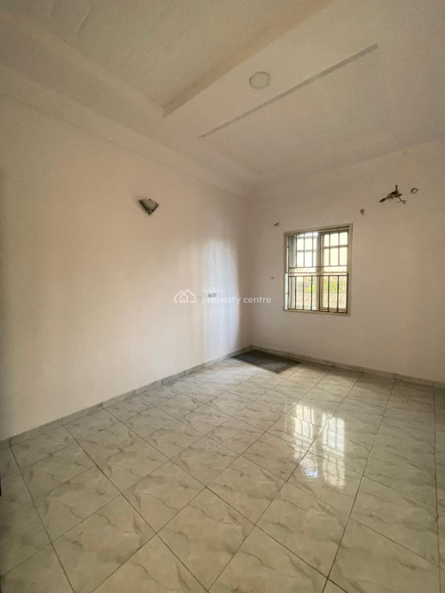 3 Bedroom Apartment, Mobil Road, Ajah, Lagos, Flat / Apartment for Sale