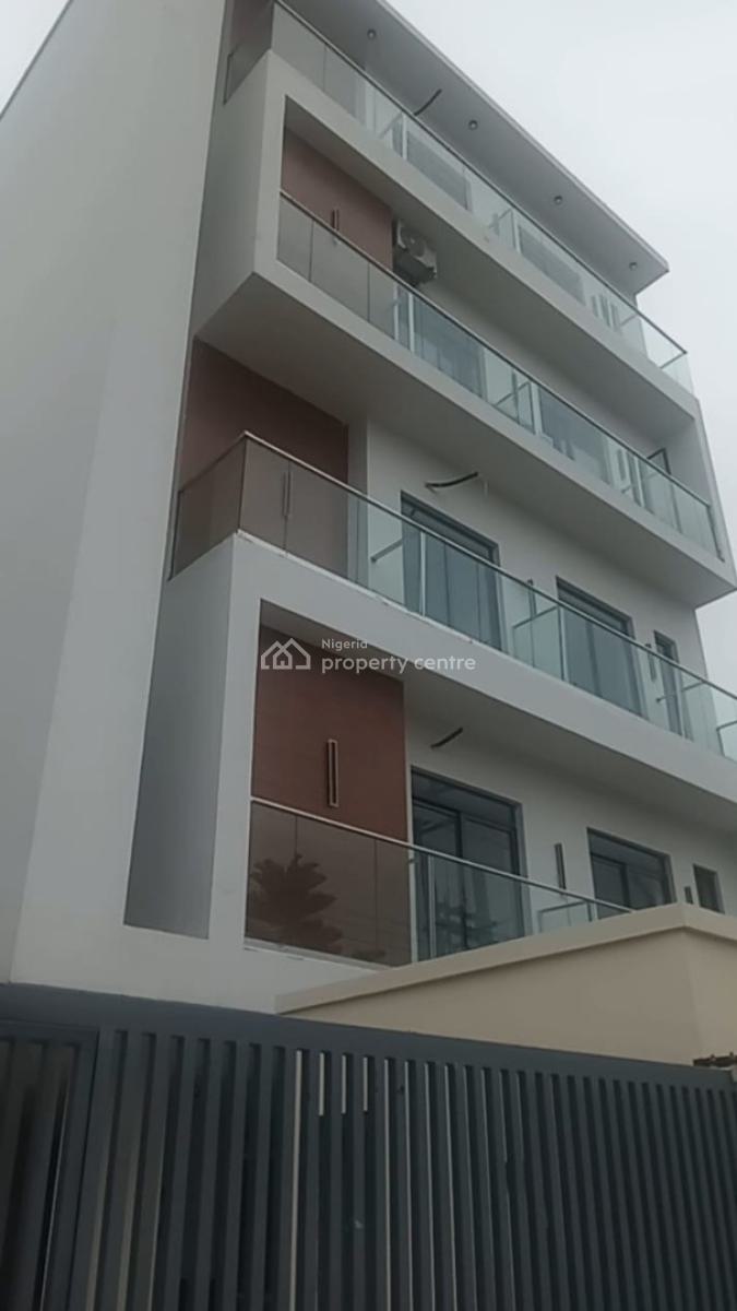 Luxury 3-bedroom with Excellent Facilities, Lekki Phase 1, Lekki, Lagos, Flat / Apartment for Sale