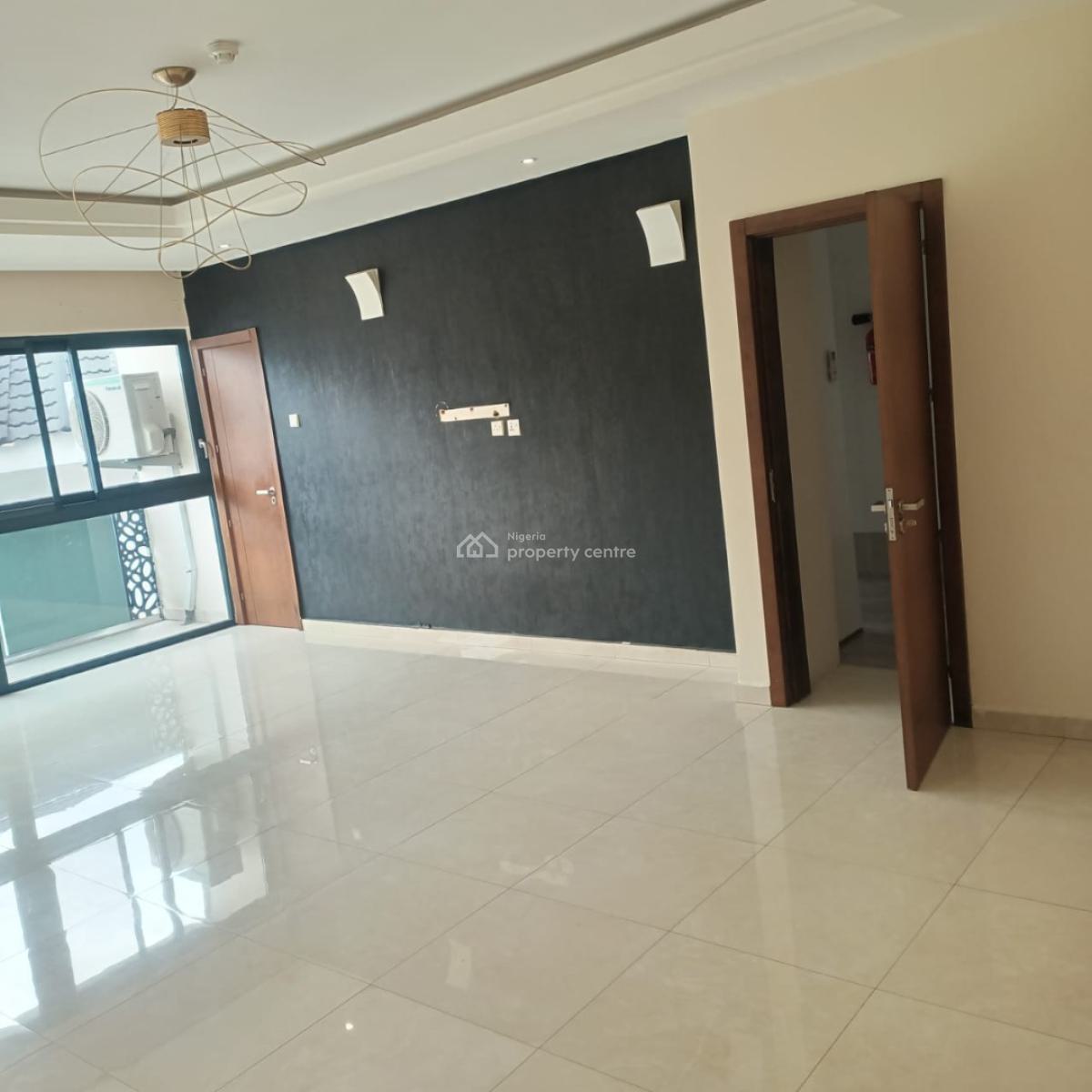 2-bedroom Flat at Banana Island   T: 25m Svc: 3.5m, Banana Island, Ikoyi, Lagos, Flat / Apartment for Rent