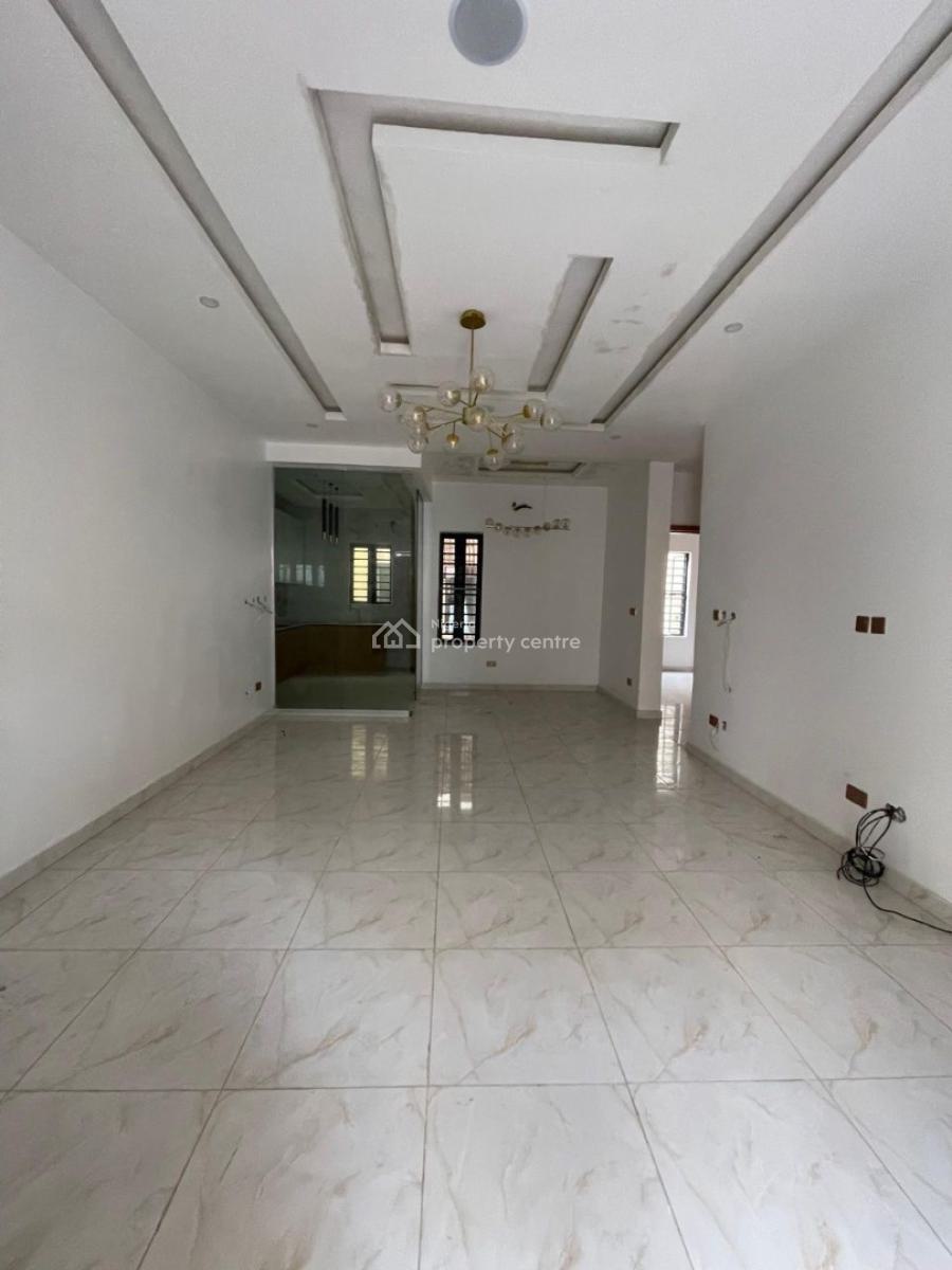 2 Bedroom Apartment, New Road, Igbo Efon, Lekki, Lagos, Flat / Apartment for Rent
