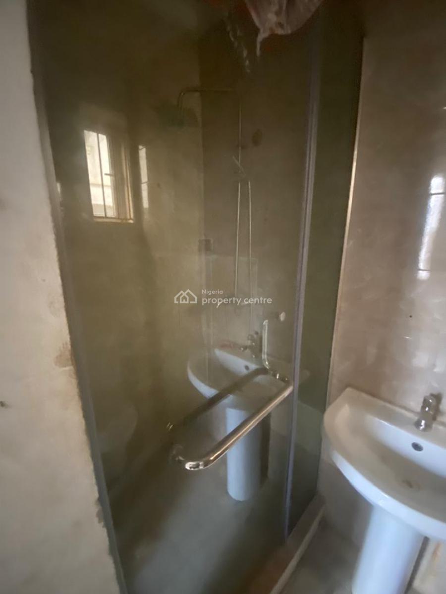 Newly Revamped Self Serviced 3 Bedroom Apartment in Ilasan Ikate Lekki, By Chisco Ikate Lekki Right, Ilasan, Lekki, Lagos, Flat / Apartment for Rent