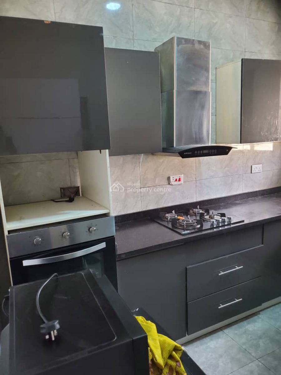 Unfurnished 3 Bedrooms Apartments, Oniru, Victoria Island (vi), Lagos, Flat / Apartment for Rent