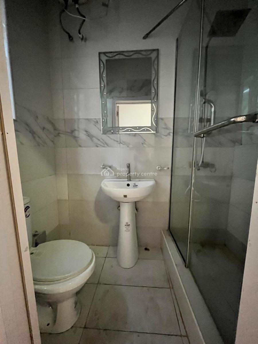 Room and Parlor Downstairs Sharing Kitchen Only, Conservative Road Lekki, Lekki, Lagos, Flat / Apartment for Rent