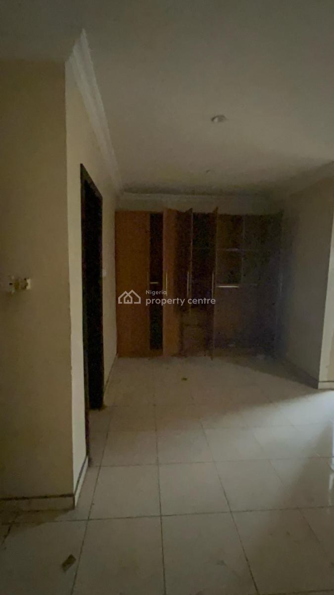 4 Bedroom Terrace Duplex with Boys Quarters, Surulere, Lagos, Terraced Duplex for Sale