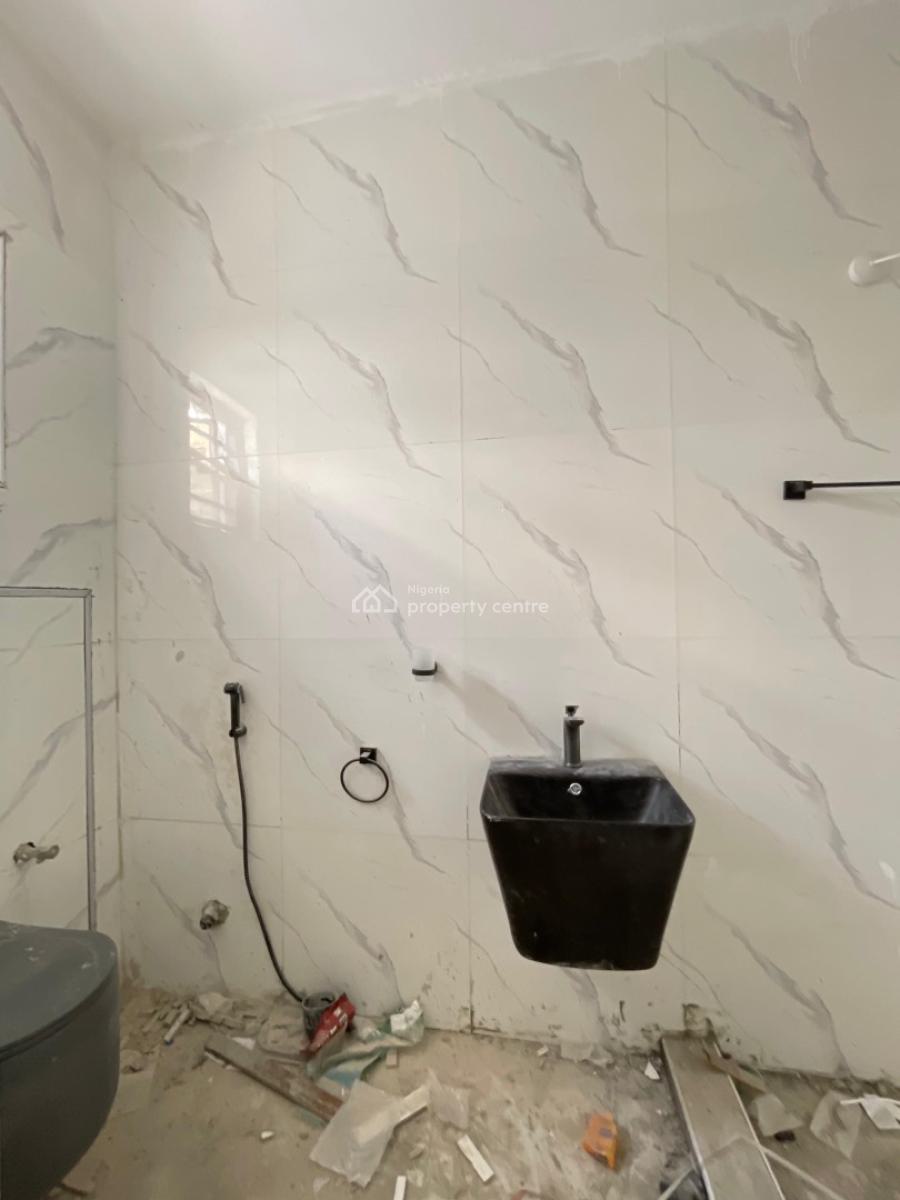 2 Bedroom Fully Serviced Apartment with Equipped Gym, Igbo Efon, Lekki, Lagos, Flat / Apartment for Sale