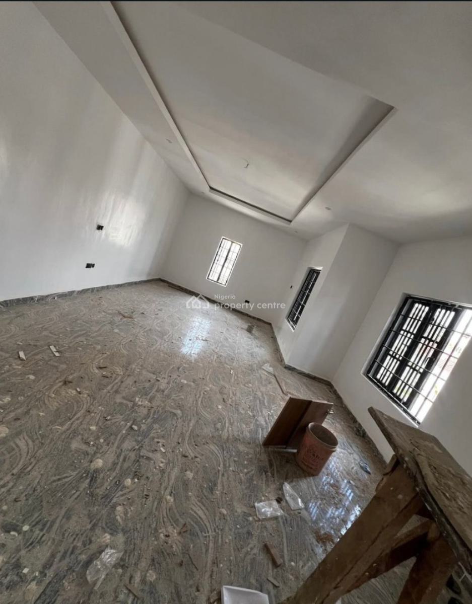 5 Bedroom Terrace Duplex with One Bq, Guzape District, Abuja, Detached Duplex for Sale