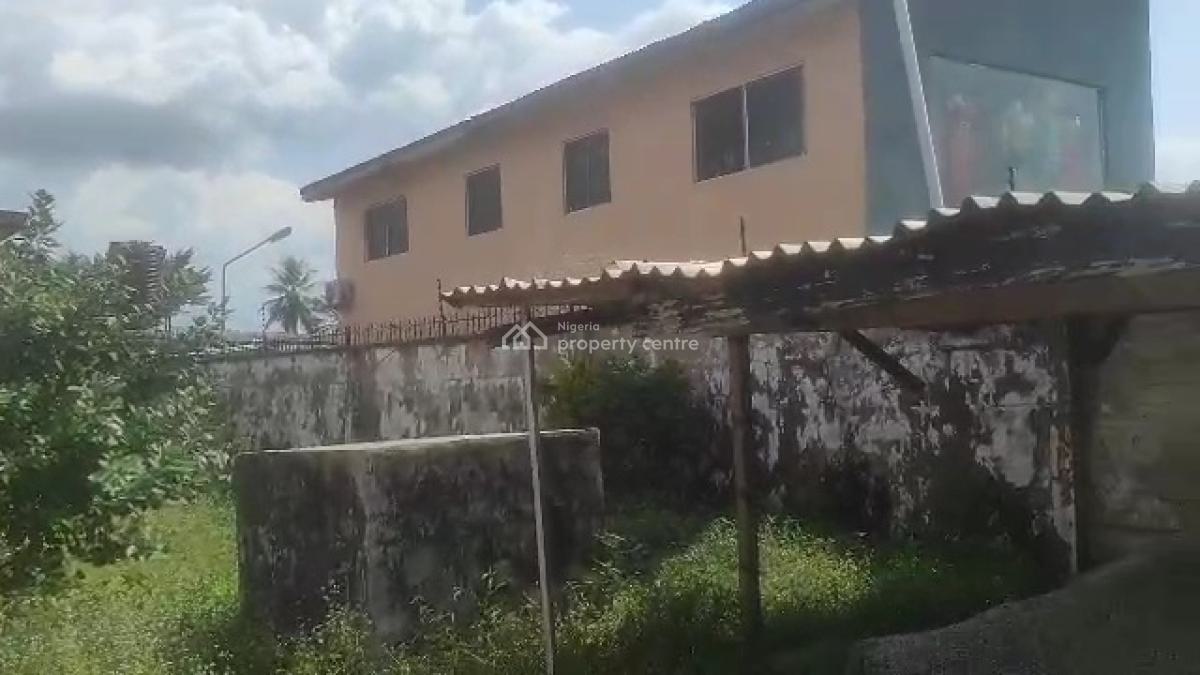 Old Duplex on 100ft By 100ft Land, Along Jemide Drive, Off Akhionbare Road, Gra,, Benin, Oredo, Edo, House for Sale