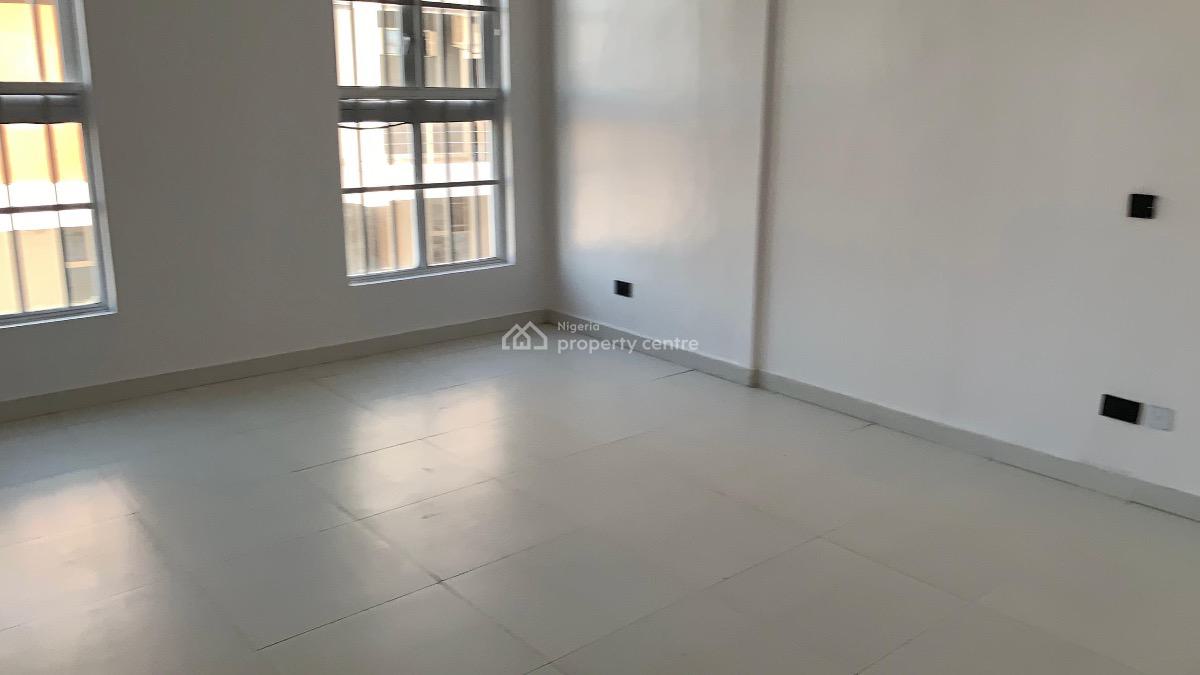 4 Bedroom Terrace Duplex with Bq, Royal Court Estate New Road Before Chevron, Lekki, Lagos, Terraced Duplex for Rent