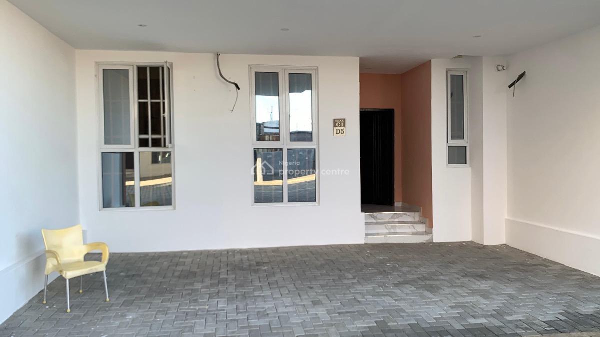 4 Bedroom Terrace Duplex with Bq, Royal Court Estate New Road Before Chevron, Lekki, Lagos, Terraced Duplex for Rent