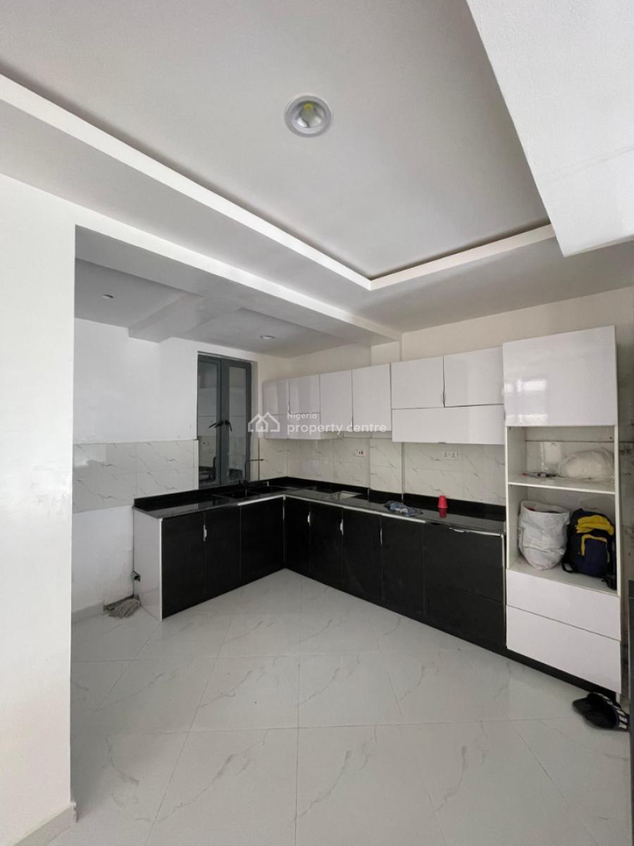 2 Bedroom Apartment, Chevron, Lekki, Lagos, Flat / Apartment for Sale
