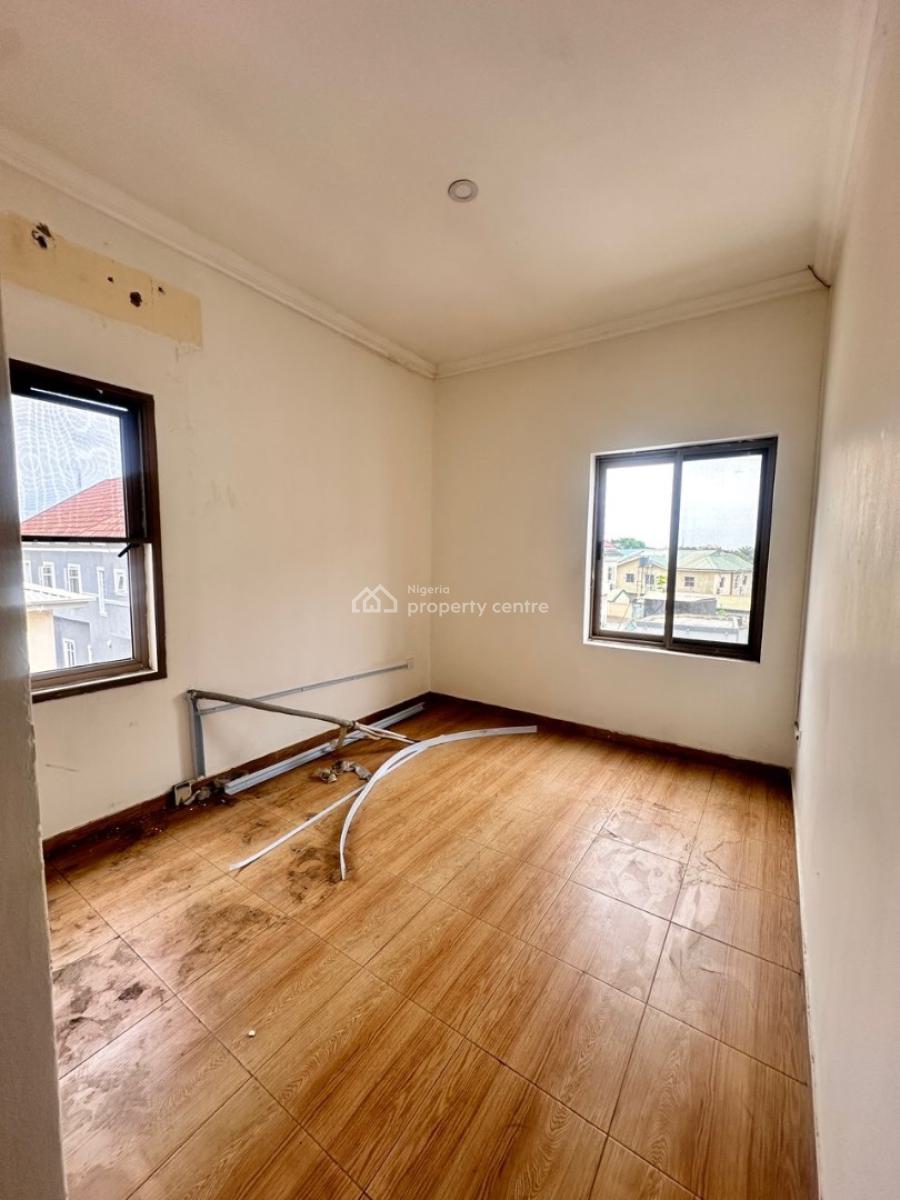 Very Very Spacious 3-bedroom Penthouse Apartment with a Spacious Bq, Lekki Phase 1, Lekki, Lagos, House for Rent