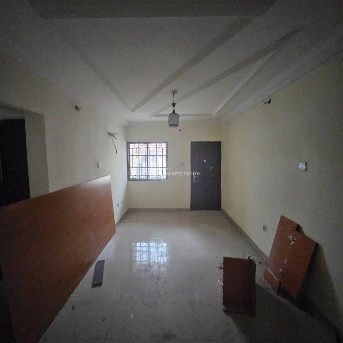 Renovated Decent 2 Bedroom Flat, Gra Phase 2, Magodo, Lagos, House for Rent