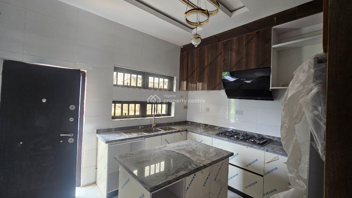 Tastefully Built 5 Bedrooms Detached House with a Bq, Akora Estate, Adeniyi Jones, Ikeja, Lagos, Detached Duplex for Sale