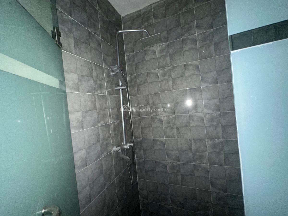 3 Bedroom Flat, Off International Airport Road Ajao Estate, Isolo, Lagos, Flat / Apartment for Rent