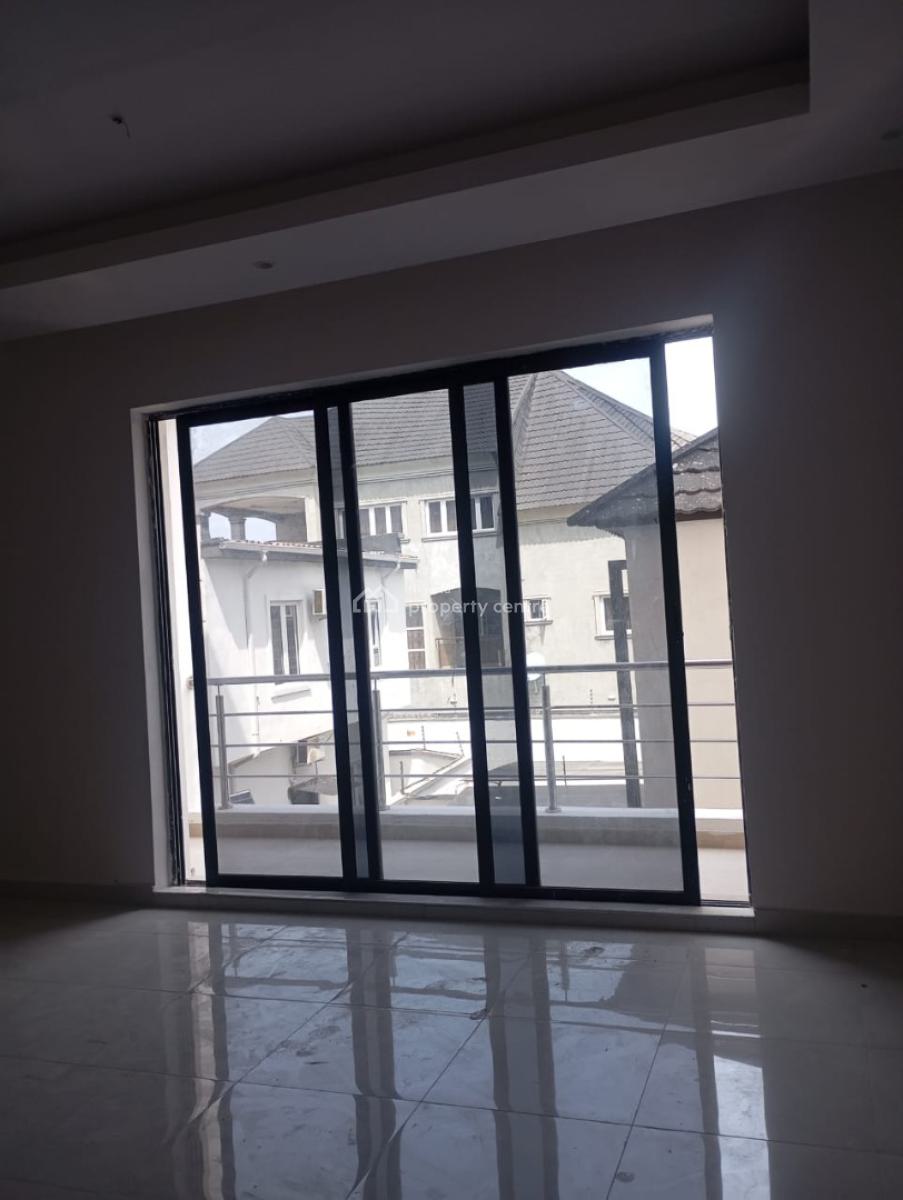 Beautiful New Built 2 Bedroom Flat with Excellent Facilities, Ologolo, Lekki, Lagos, Flat / Apartment for Rent