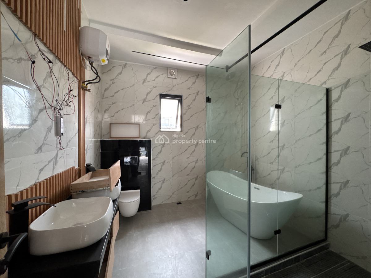 4 Bedroom Terrace Duplexes, Lekki Phase 1, Lekki, Lagos, Terraced Duplex for Sale