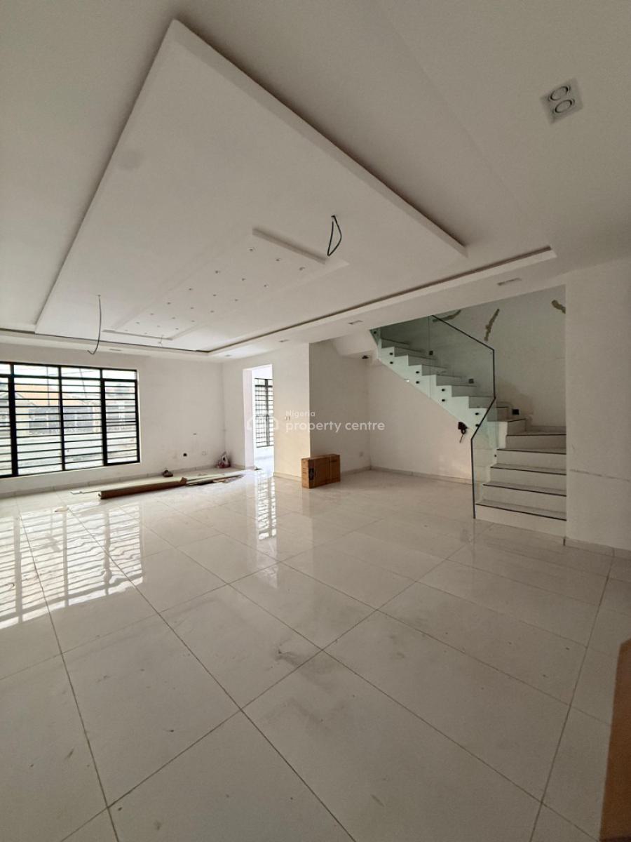 Ultra-luxury 6 Bedroom Penthouse with a Pool & Bq at Agodi Gra, Gra, Agodi, Ibadan, Oyo, Detached Duplex for Sale