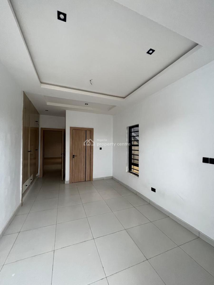 1&2blocks of Flat, Ologolo, Lekki, Lagos, House for Sale