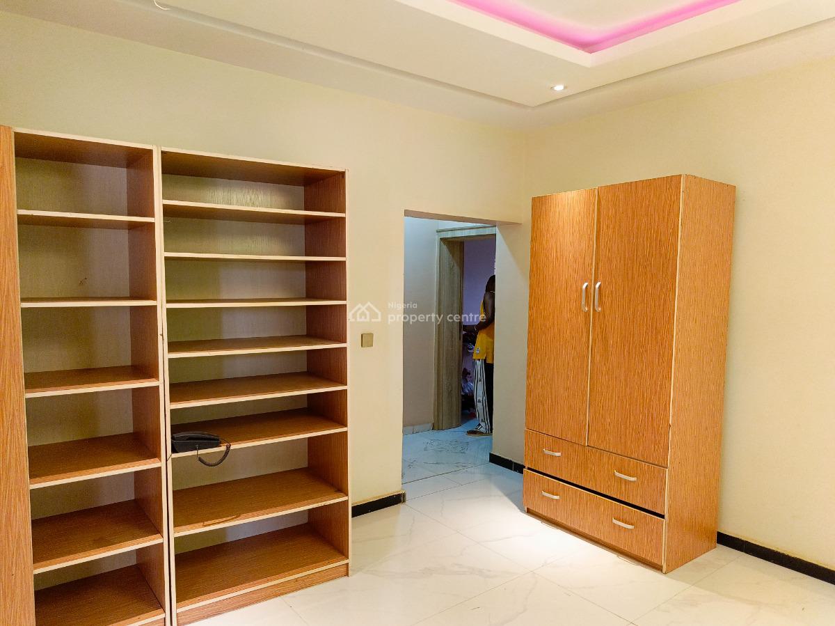 a Very Specious 2 Bedroom Flat, 2nd Floor, By Living Faith Church, Katampe, Abuja, Flat / Apartment for Rent