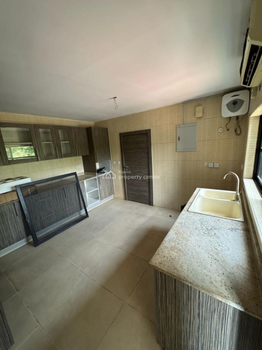 Exquisite 3 Bedroom Apartment with Pool & Tennis Court, Old Ikoyi Lagos, Ikoyi, Lagos, Flat / Apartment for Rent