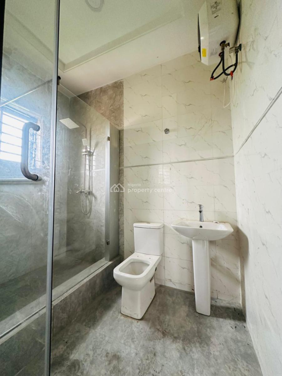 Newly Built 2  Bedroom Apartment with Bq, Maryland, Lagos, Flat / Apartment for Sale