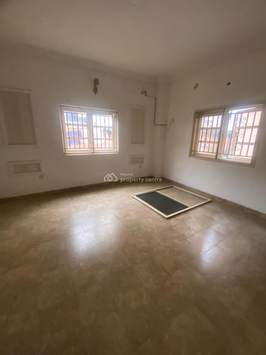 Service 3 Bedroom Flat with Room Bq  Location Osapa London, Osapa, Lekki, Lagos, Flat / Apartment for Rent