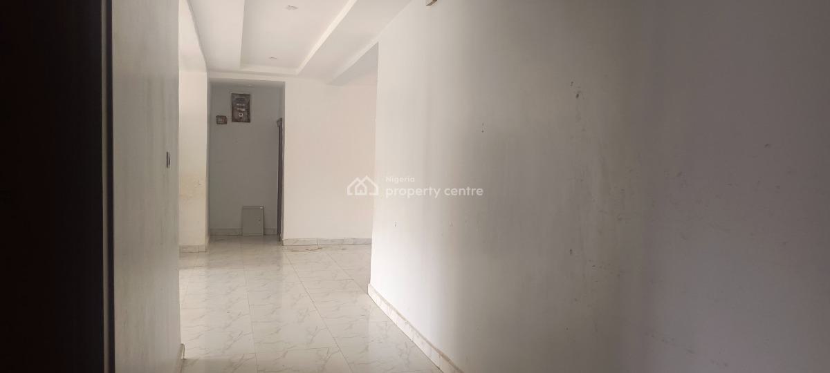 3 Bedroom Block of Flat, After Coza Church, Guzape District, Abuja, Flat / Apartment for Rent