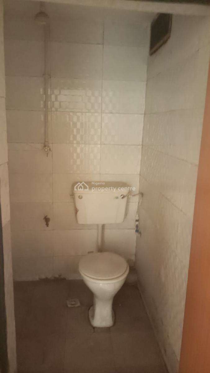 Mini Flat, Gra Phase 2, Magodo, Lagos, Mini Flat (room and Parlour) for Rent