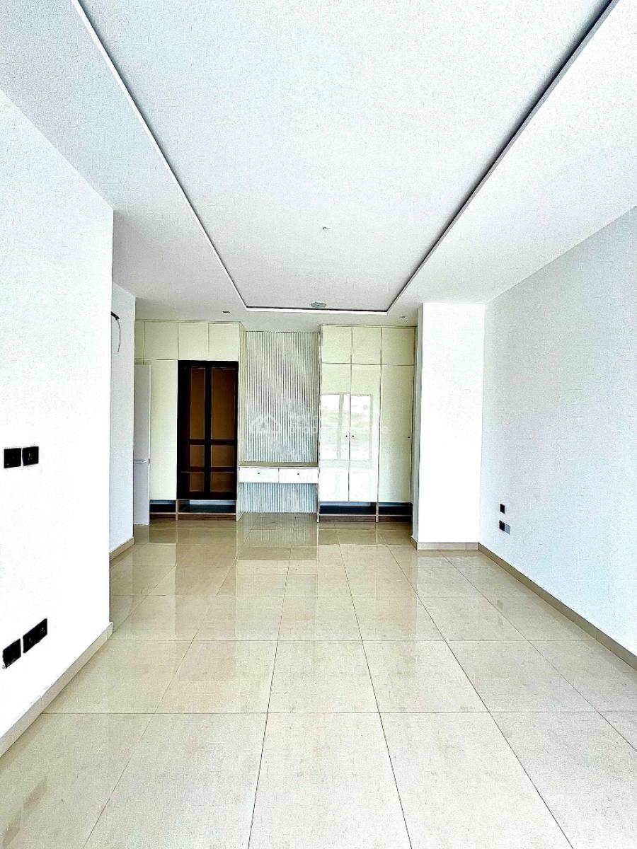 Luxury 3 Bedroom Apartment with Pool  & Gym, Very Serene and Secured Neighborhood, Lekki Phase 1, Lekki, Lagos, Flat / Apartment for Sale