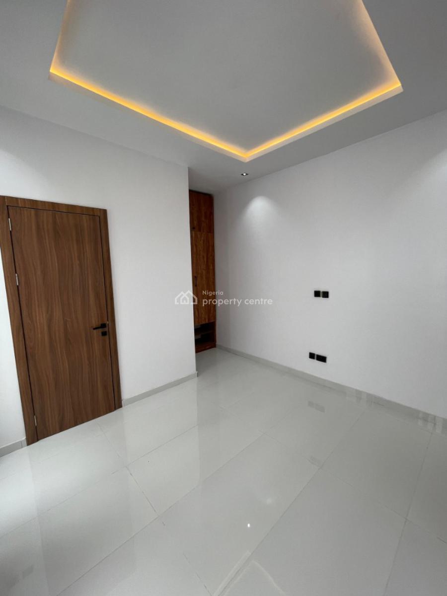 Lovely Built 5 Bedroom Fully Detached Duplex in a Secured Estate, Tastefully Built 5 Bedroom Detached Duplex with a Gym, Study and Pool, Ajah, Lagos, Detached Duplex for Sale