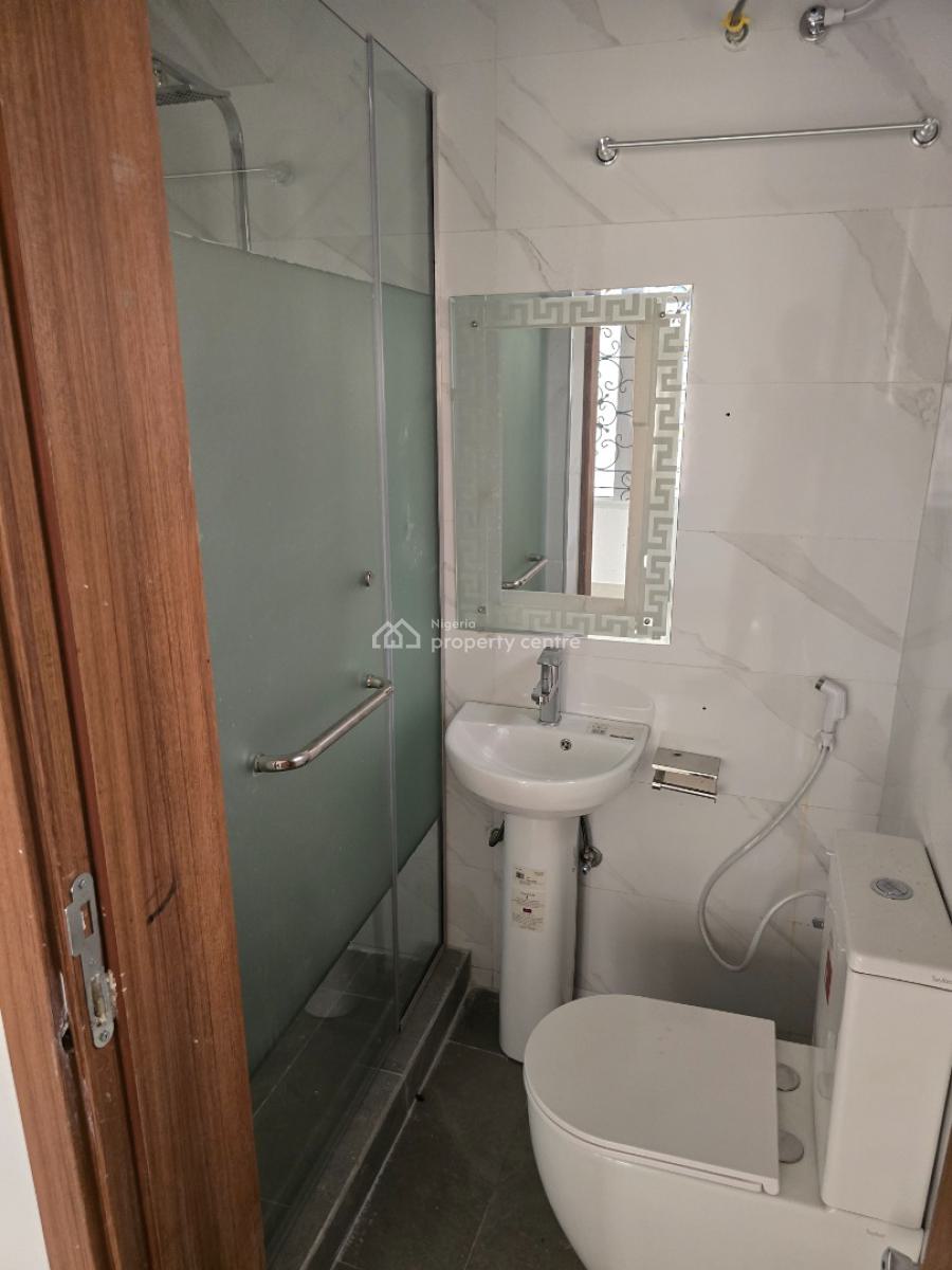 Newly Build 2 Bedroom Flat, Off Admiralty Way, Lekki Phase 1, Lekki, Lagos, Flat / Apartment for Rent