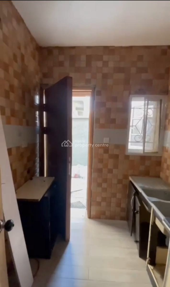 Luxury 2 Bedroom Flat, White Sand, Ologolo, Lekki, Lagos, Flat / Apartment for Rent