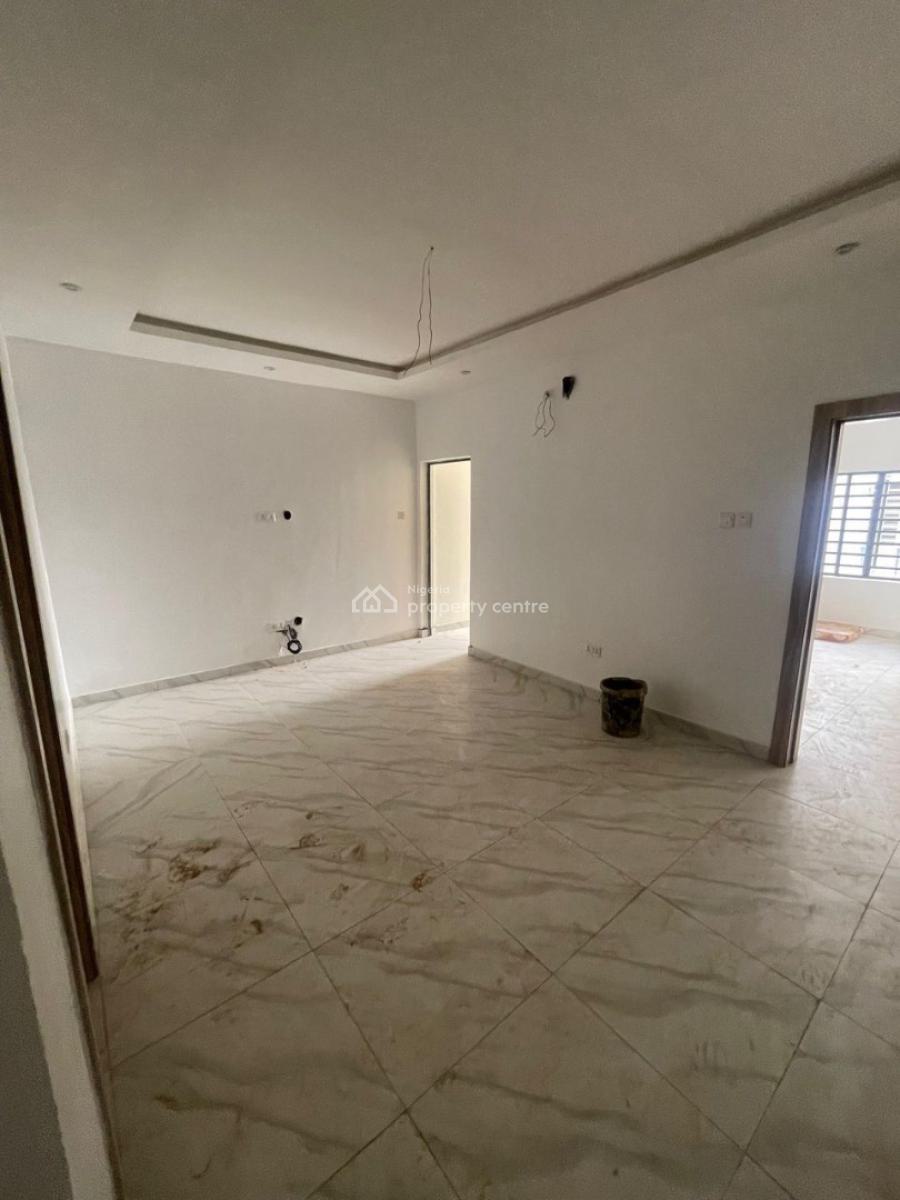 Standard 4 Bedroom Terraced Duplex, Surulere, Lagos, Terraced Duplex for Sale