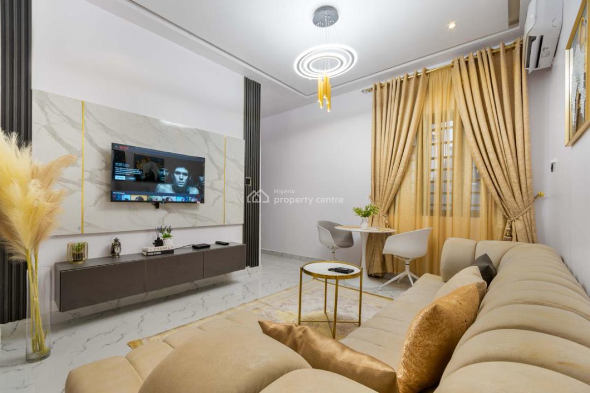 Fully Furnished Mini Flat, Ologolo, Lekki, Lagos, Mini Flat (room and Parlour) for Rent