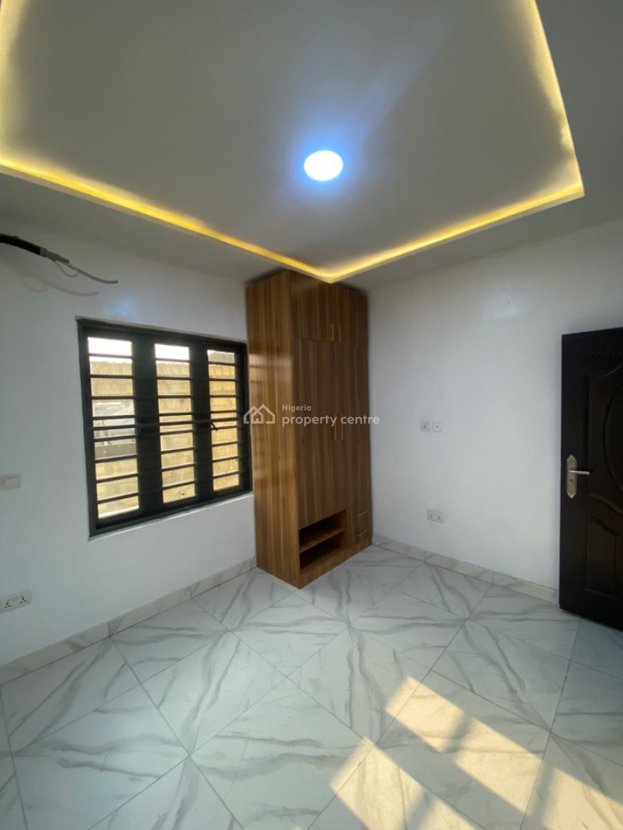 an Executive Two Bedroom Three Bedroom Flat with Bq, Peace Castle Estate Off Abraham Adesanya Estate Ajah, Lekki, Lagos, Flat / Apartment for Rent