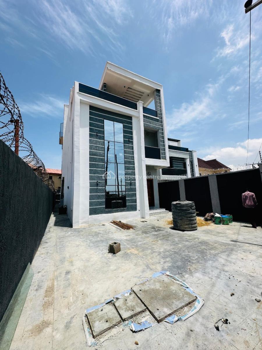 Lovely 5 Bedroom Fully Detached Duplex with Bq, Gra Phase 2, Magodo, Lagos, Detached Duplex for Sale