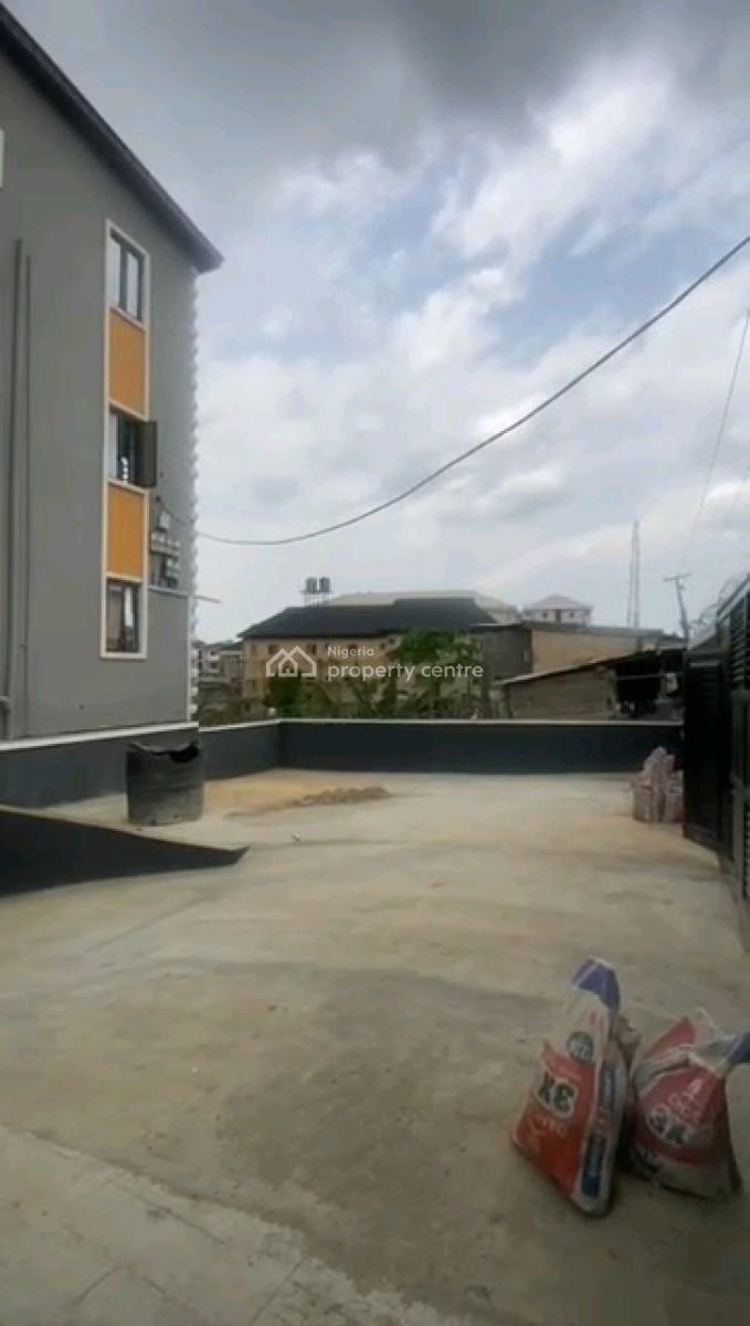 Newly Built and Nicely Finished 6 Nos of 3 Bedrooms Up Flat with a Ro, Gbagada, Lagos, Flat / Apartment for Sale