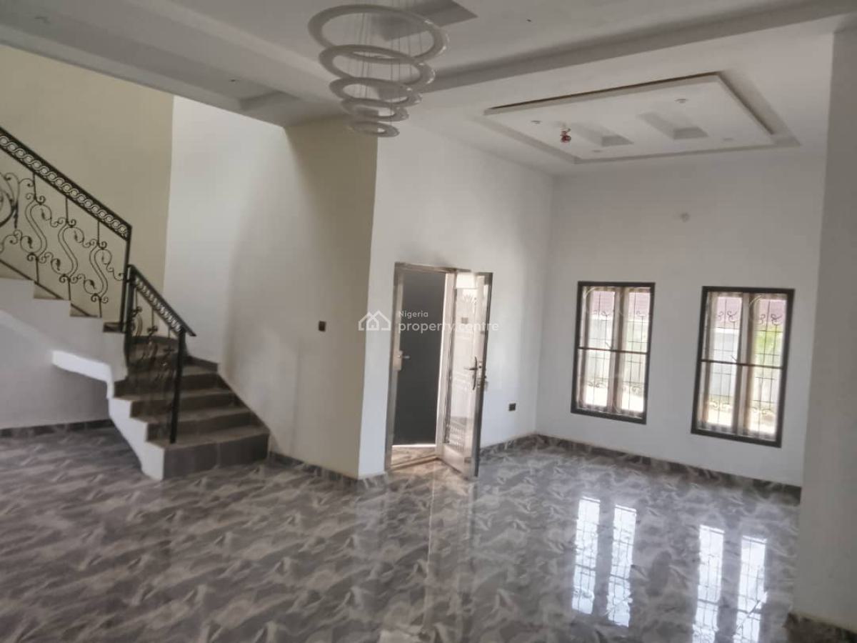 Luxury 4 Bedrooms, By Glory Dome, Lugbe District, Abuja, Terraced Duplex for Rent
