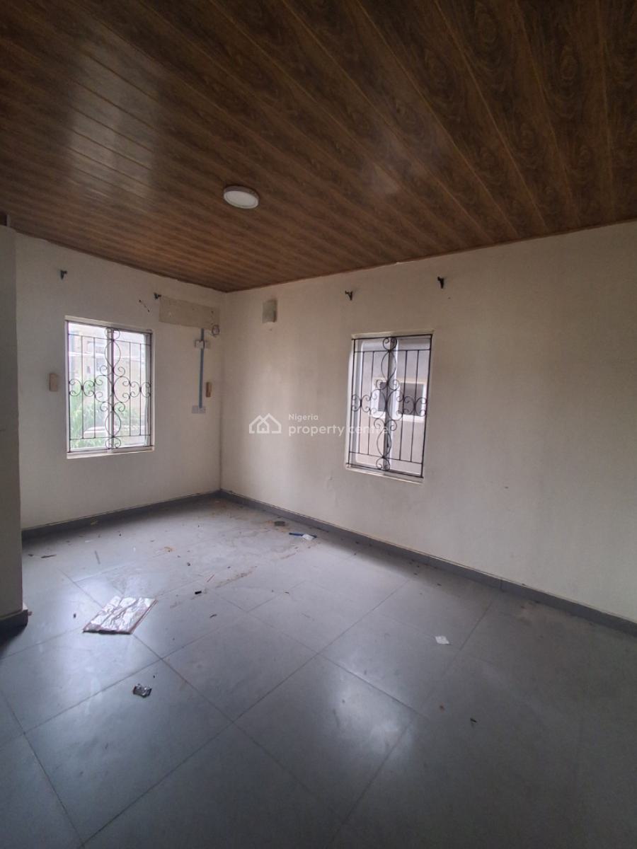 Two Bedrooms Apartment, Upstairs, Badore, Ajah, Lagos, Flat / Apartment for Rent