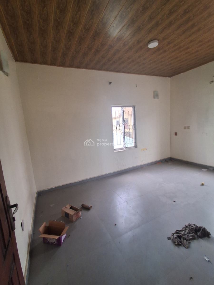 Two Bedrooms Apartment, Upstairs, Badore, Ajah, Lagos, Flat / Apartment for Rent