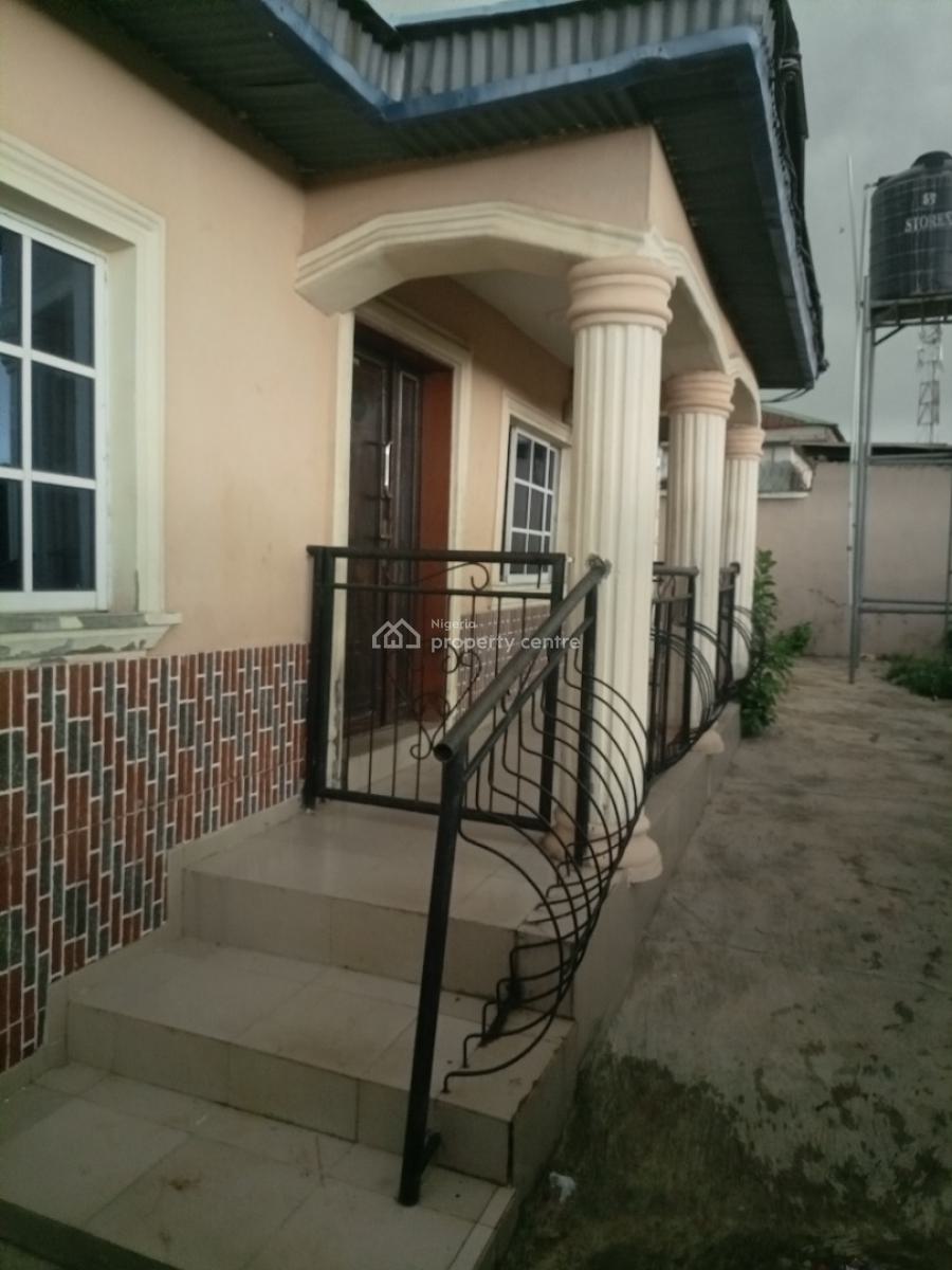 Twin Flat of 2 Bedroom and a Unit of Room and Parlour Sc Full Pop, Akinbode Zone 3,oluwo, Via Egbeda, Alakia, Ibadan, Oyo, Block of Flats for Sale