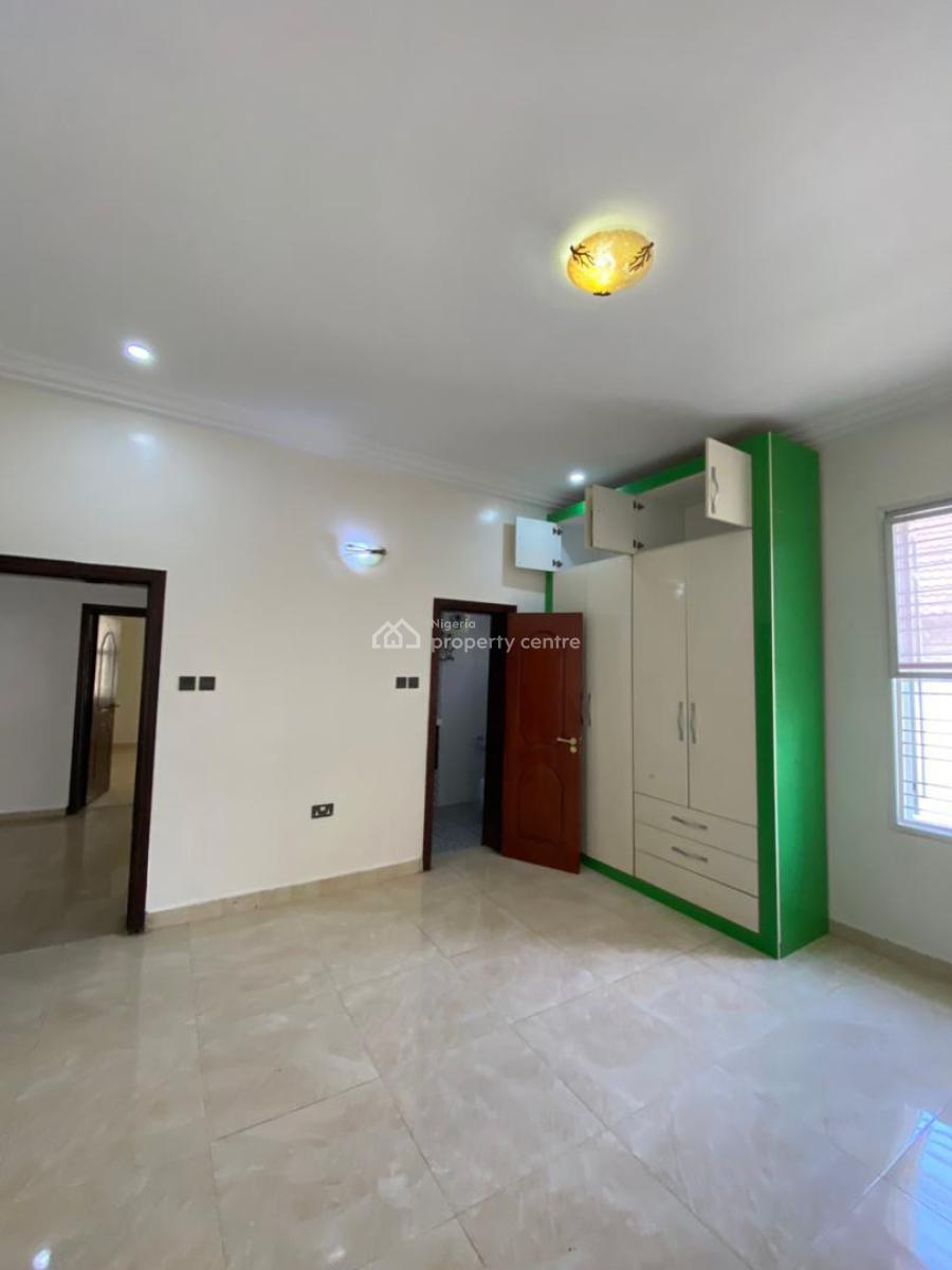Premium 5 Bedroom Duplex in an Exclusive Estate, Osapa, Lekki, Lagos, Detached Duplex for Sale