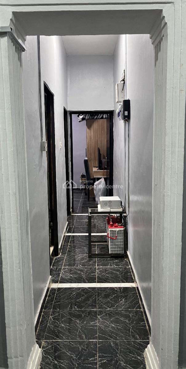 Furnished Mini Flat, Off Pedro, Shomolu, Lagos, Mini Flat (room and Parlour) for Sale