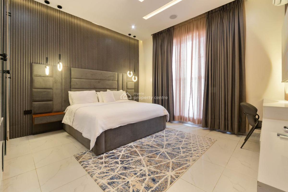 Fully Furnished 3 Bedroom Serviced Apartment, Lekki Phase 1, Lekki, Lagos, Flat / Apartment for Sale