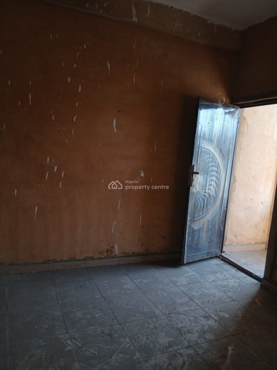 Lovely New 2 Bedroom, Yaba, Lagos, Flat / Apartment for Rent